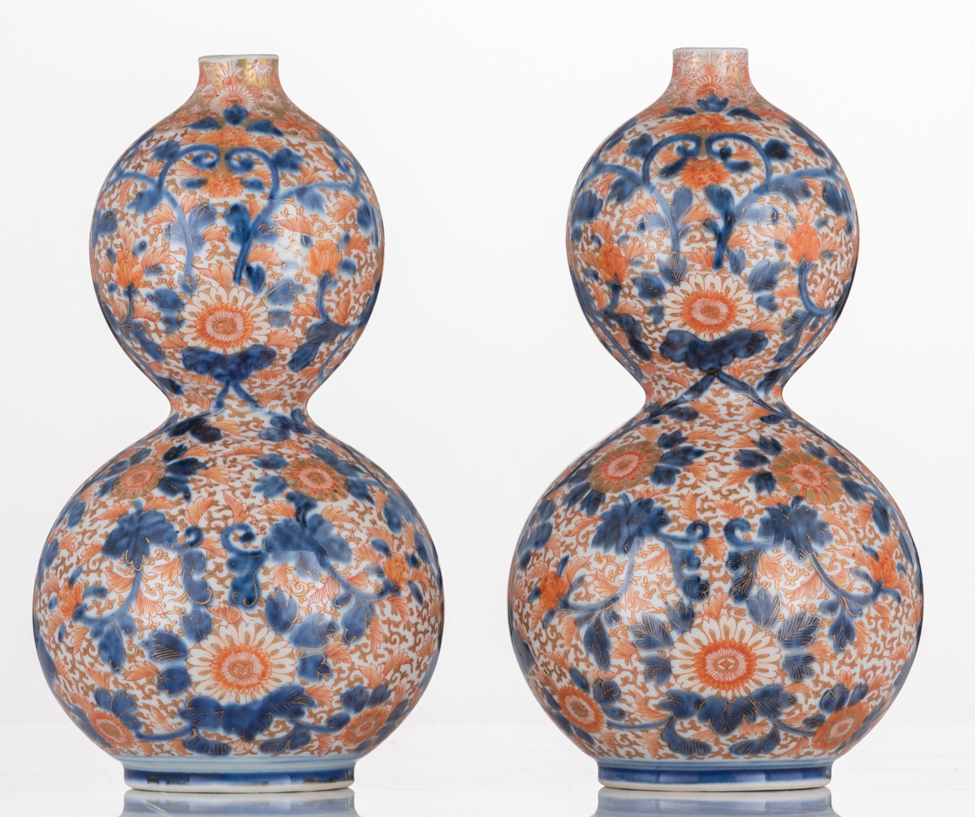 A fine pair of two Japanese Arita Imari double gourd vases, decorated with flower branches, later 18 - Image 3 of 6