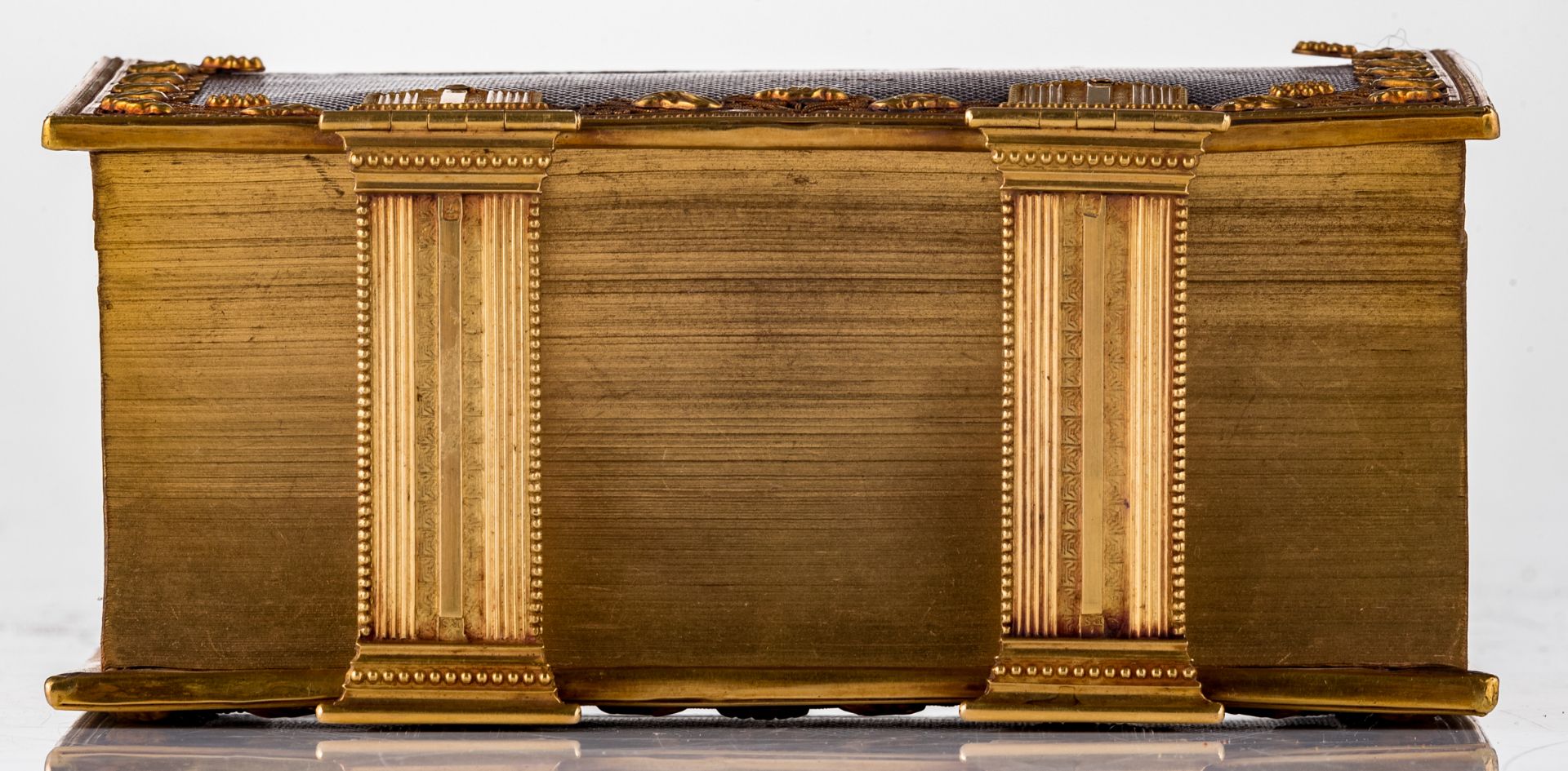 Statenbijbel, 'Bijbel-compagnie Amsterdam-Haarlem 1853', with a leather binding and gilt edges, late - Image 4 of 5