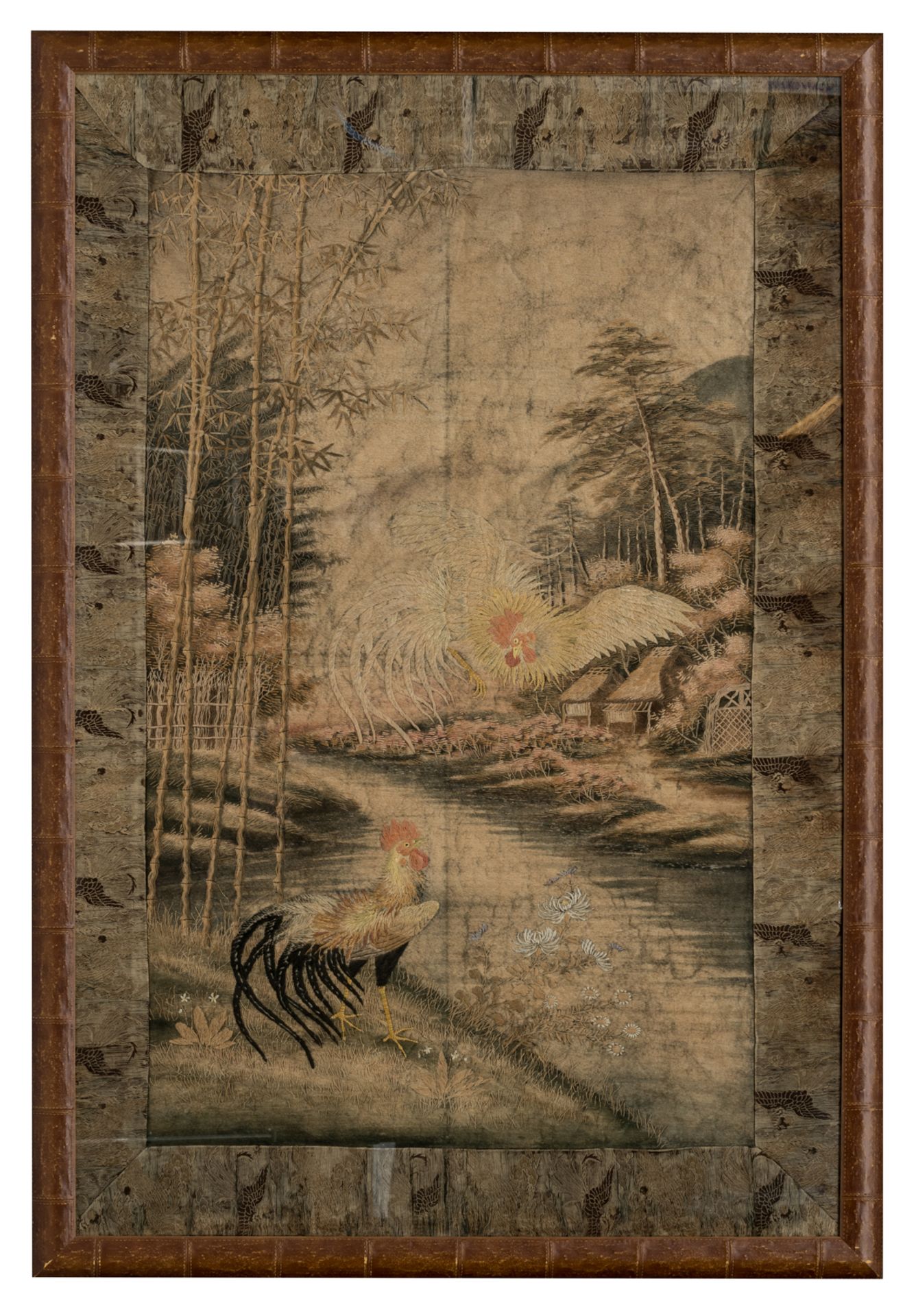 Two Japanese embroidered tapestries, one depicting cranes in a river landscape and one depicting coc - Bild 3 aus 5