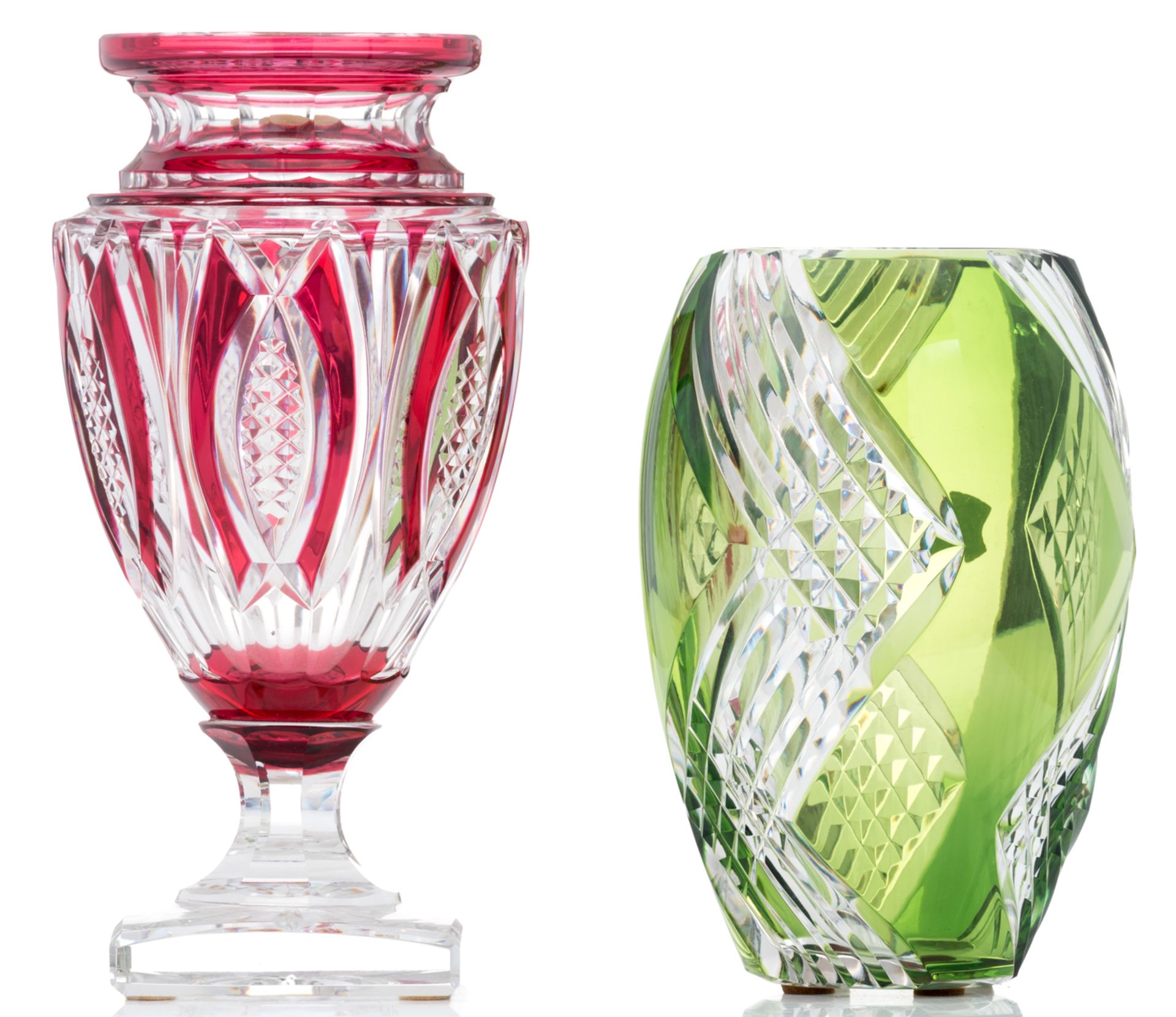 Two Val-Saint-Lambert overlay crystal vases, H 24 - 31 cm - Image 3 of 8