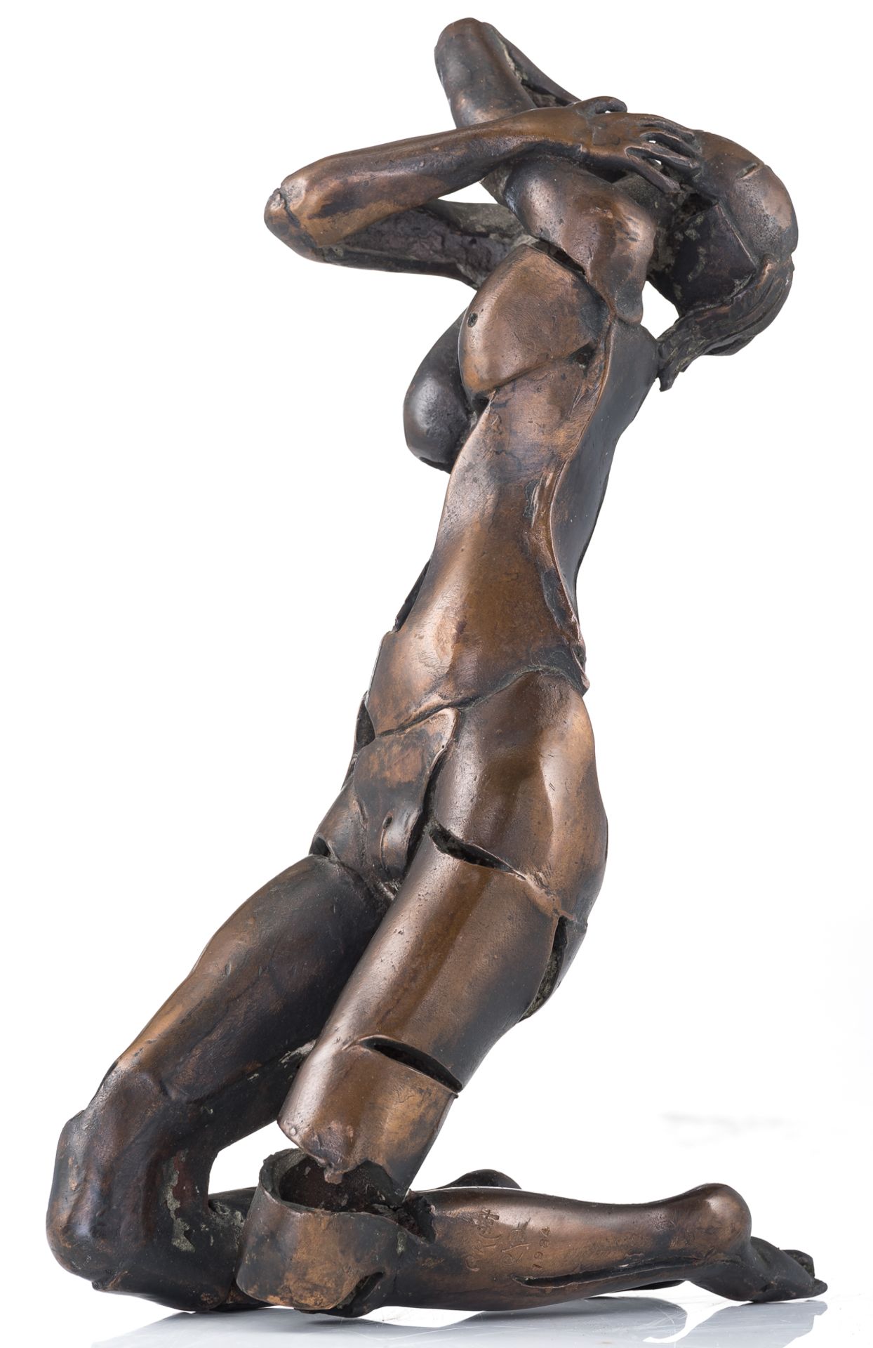 Poot R., 'Femme agenouillée', bronze, e/a, dated 1984, H 31 cm Is possibly subject of the SABAM legi - Image 2 of 8