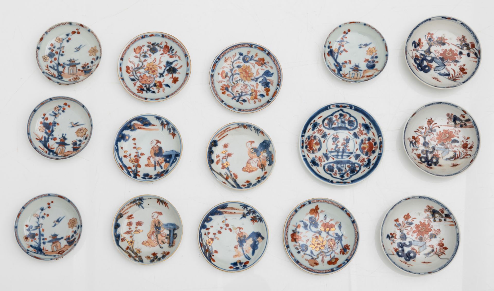 A lot of four sets of Chinese Imari porcelain cups and saucers, 18thC, H 3,5 - 7,9 - ø 11 - 13,8 cm - Bild 28 aus 33