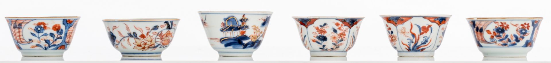 A lot of four sets of Chinese Imari porcelain cups and saucers, 18thC, H 3,5 - 7,9 - ø 11 - 13,8 cm - Bild 17 aus 33