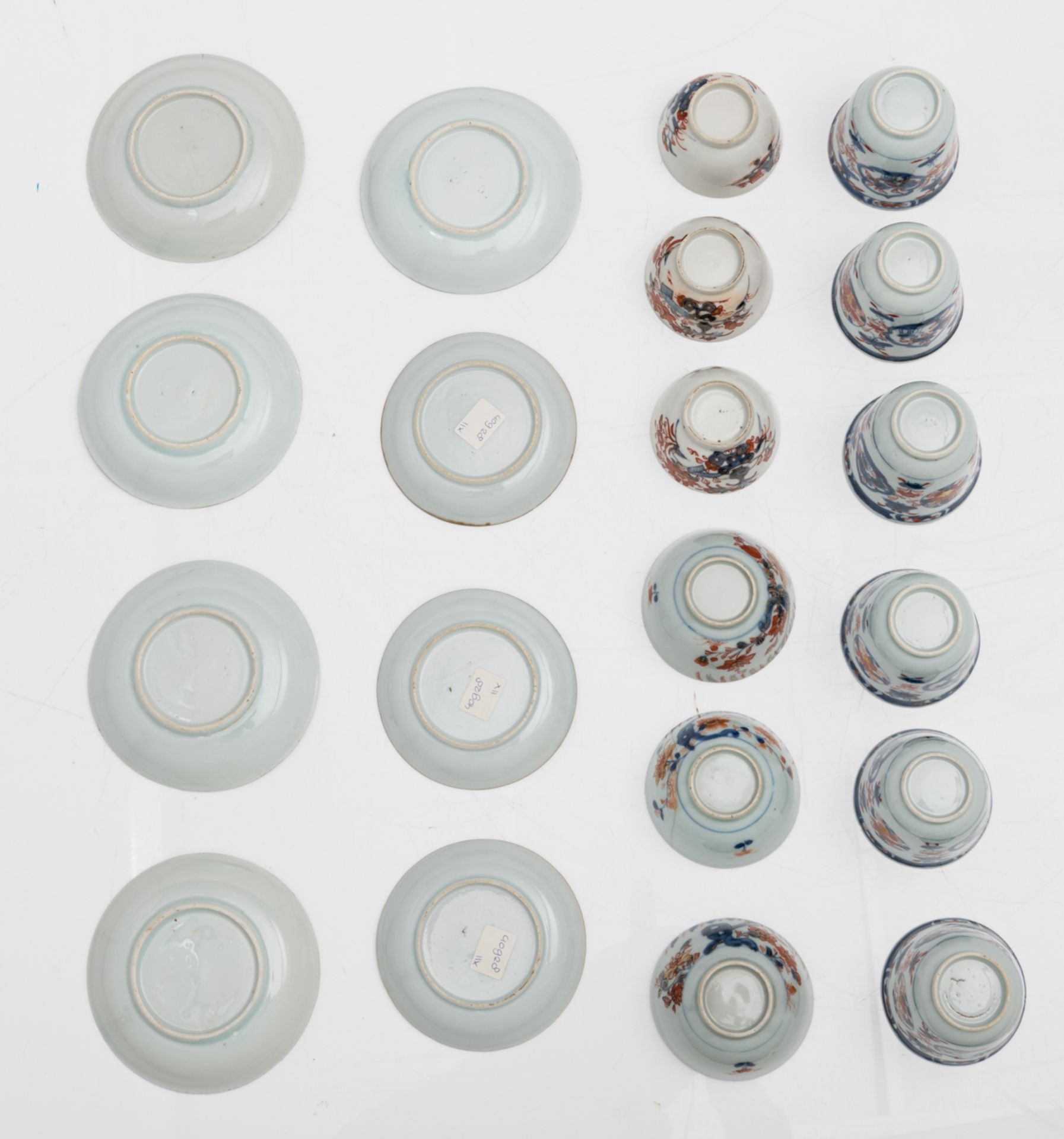 A lot of four sets of Chinese Imari porcelain cups and saucers, 18thC, H 3,5 - 7,9 - ø 11 - 13,8 cm - Bild 33 aus 33