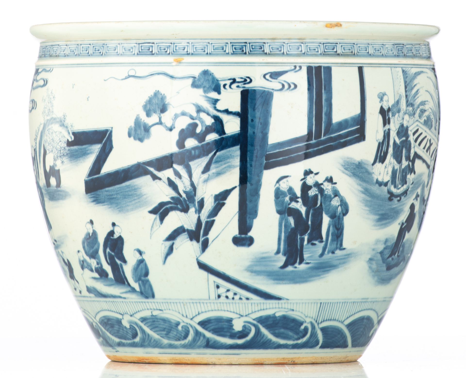 A Chinese blue and white jardiniere, decorated with daily life scenes, H 33 - ø 41,5 cm - Bild 5 aus 7