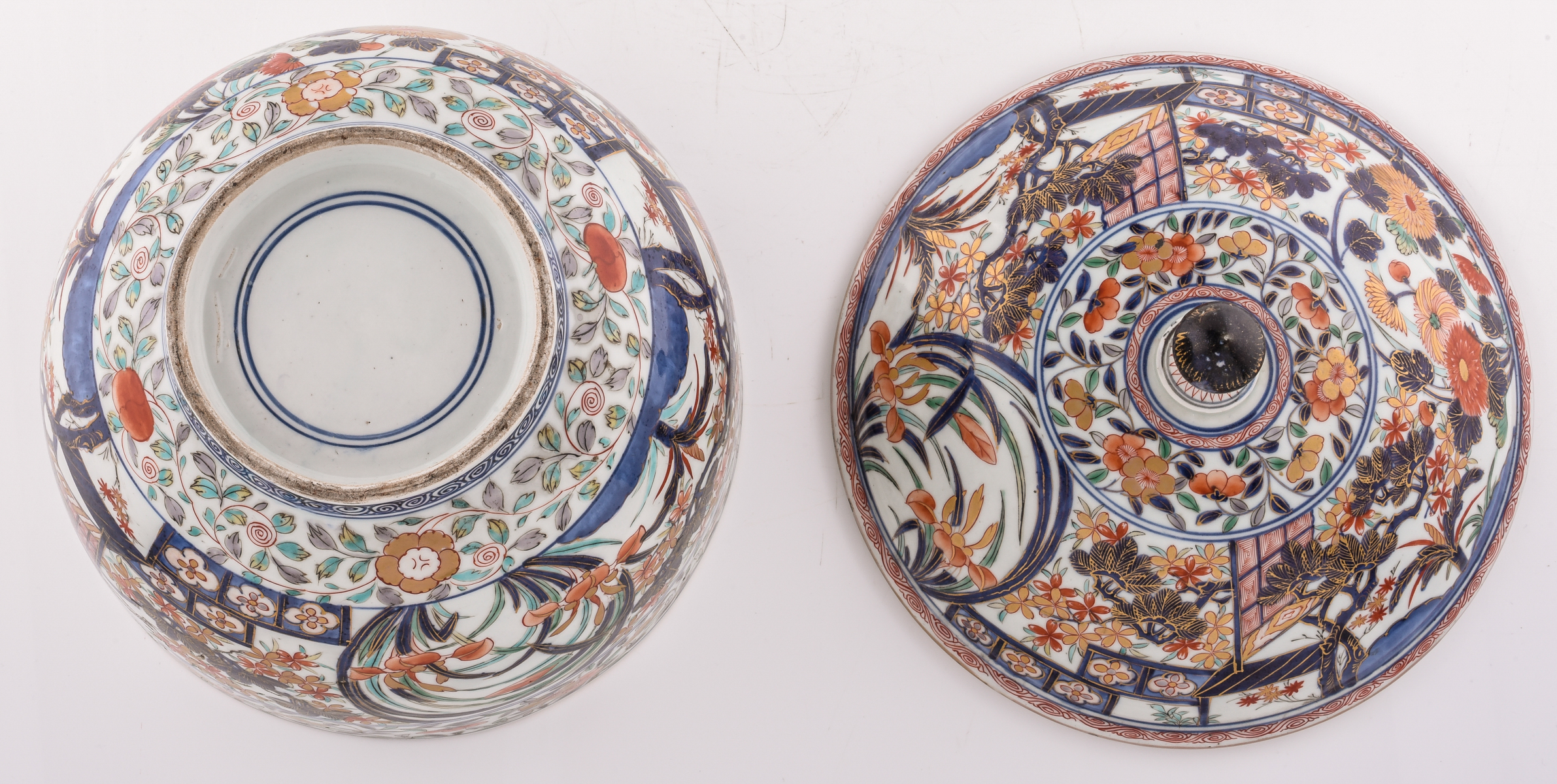 A large Japanese Arita Imari covered bowl, decorated with a pavilion in garden setting, with flower - Image 7 of 7