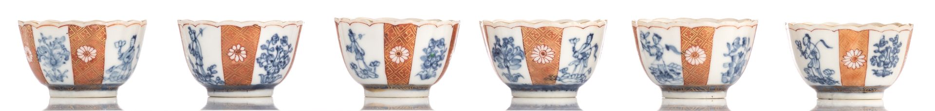 A lot of two Chinese Imari cup and saucer services, Yongzheng - Qianlong (ca 1730-1740), H 4-7 - ø 1 - Image 6 of 13