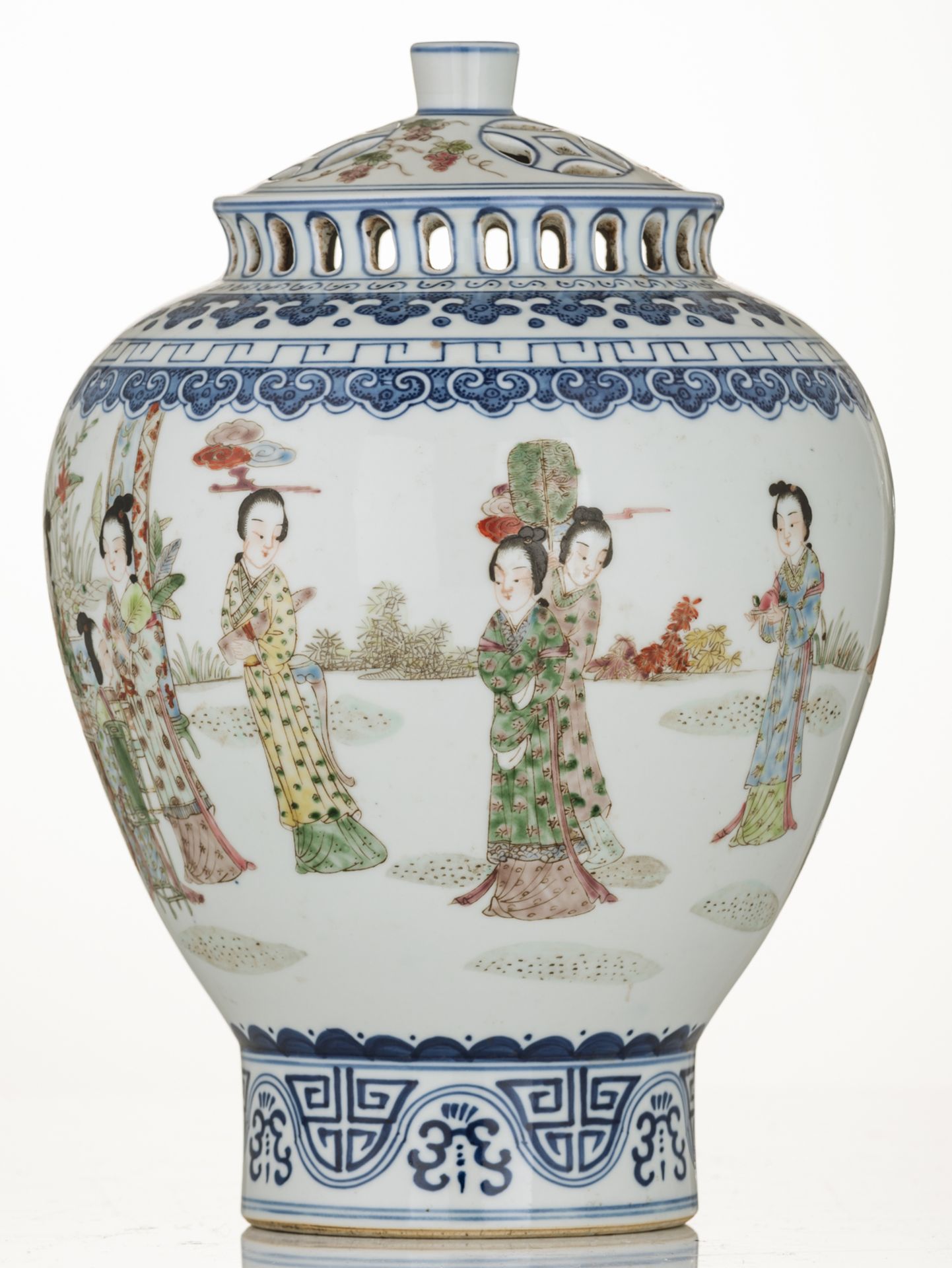 A Chinese blue and white and famille rose incense burner, decorated with a gallant garden scene, wit - Image 2 of 8