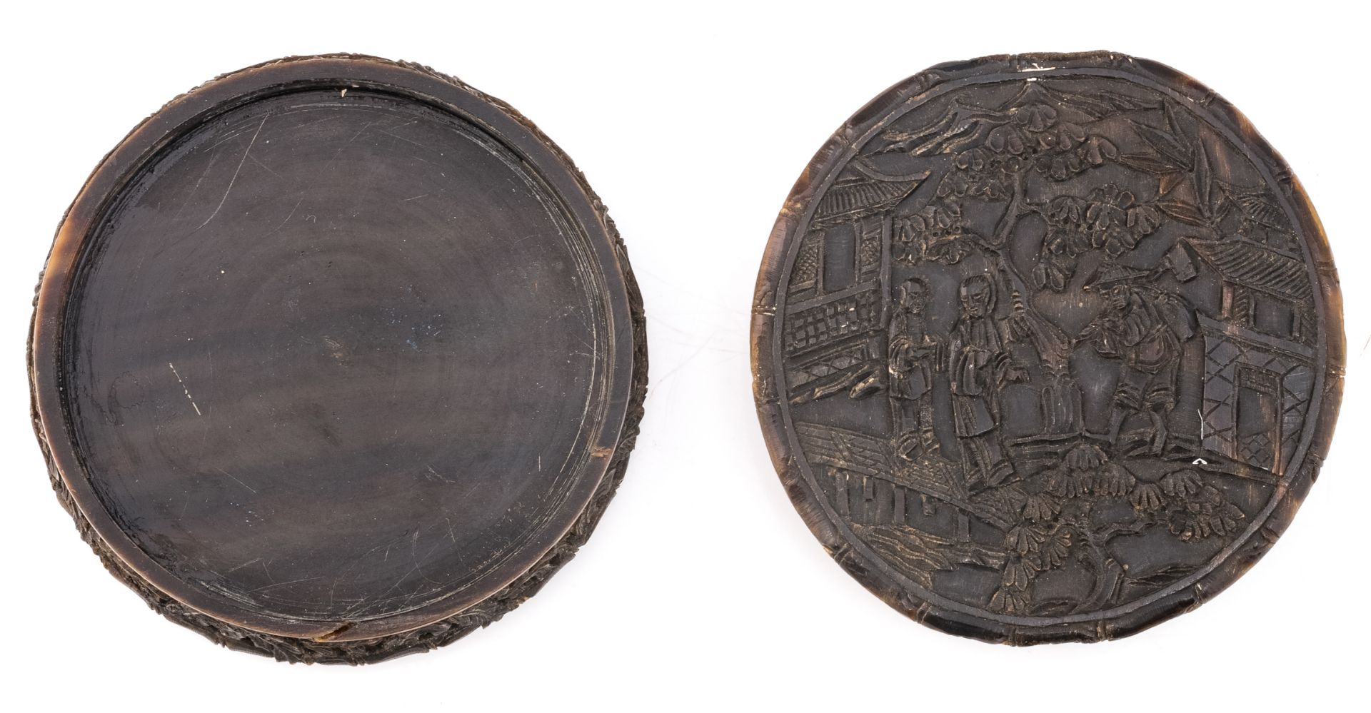 A Chinese tortoiseshell box and cover of flattened circular form, overall relief carved with figures - Image 4 of 4