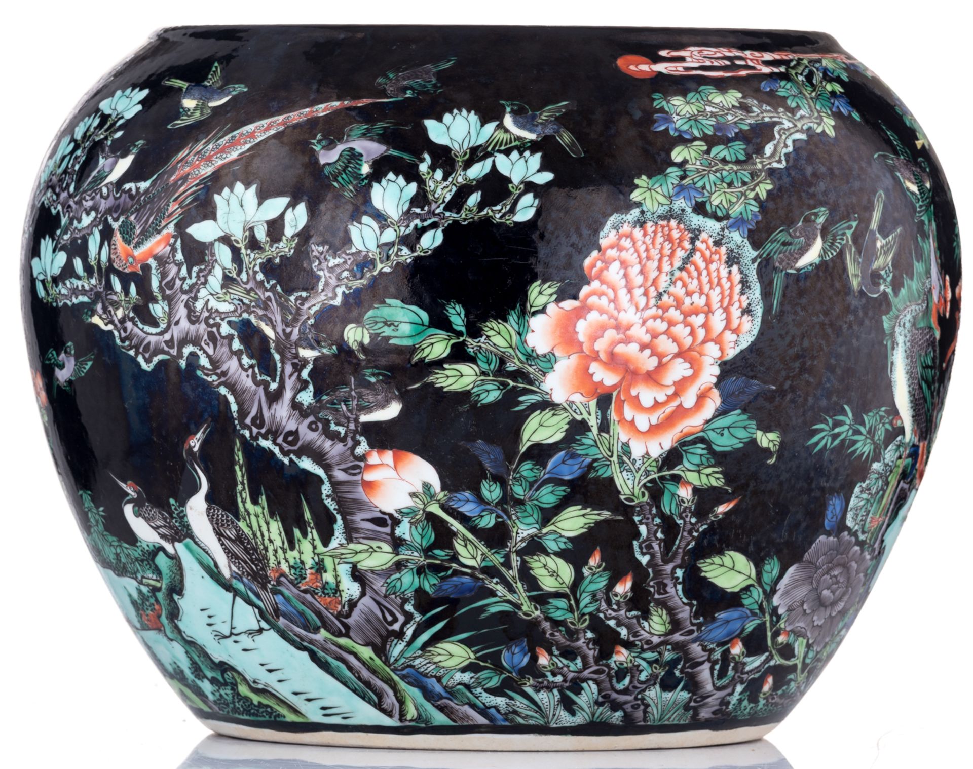 A Chinese black ground polychrome jardiniere, decorated with birds, flowers and a mythical bird, H 3 - Bild 5 aus 7