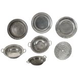 A lot of Bruges pewter plates and bowls, marked, 18th/19thC, H 6,7 - 10,5 - ø 32,5 - 40 cm