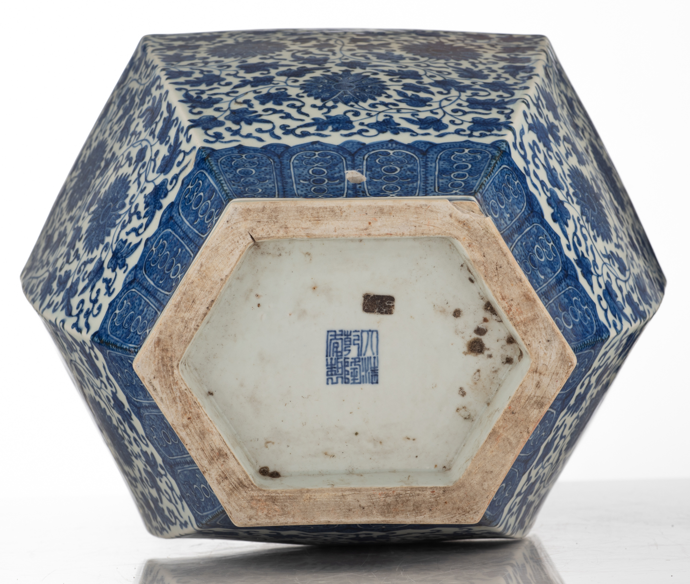 A Chinese hexagonal blue and white hu vase, decorated with floral scrolls and shou signs on the - Image 6 of 7