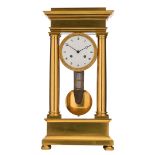 A gilt brass portico clock, 19thC, H 55,5 cm