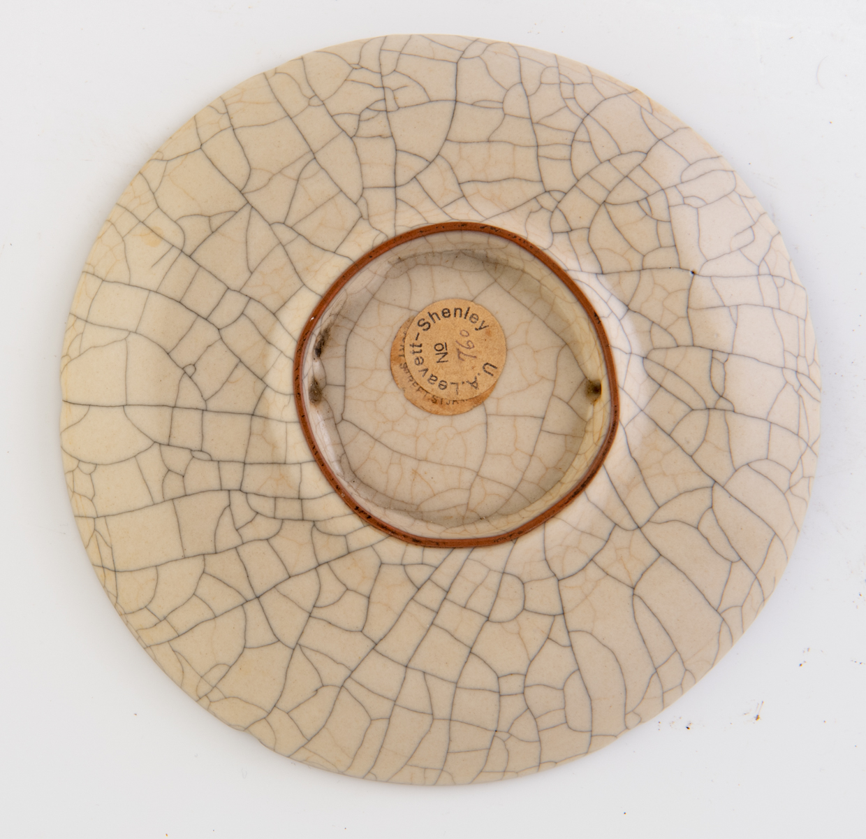 A Chinese Guan type celadon crackleware dish, possibly Song - Yuan period, ø 16 cm - Image 3 of 3