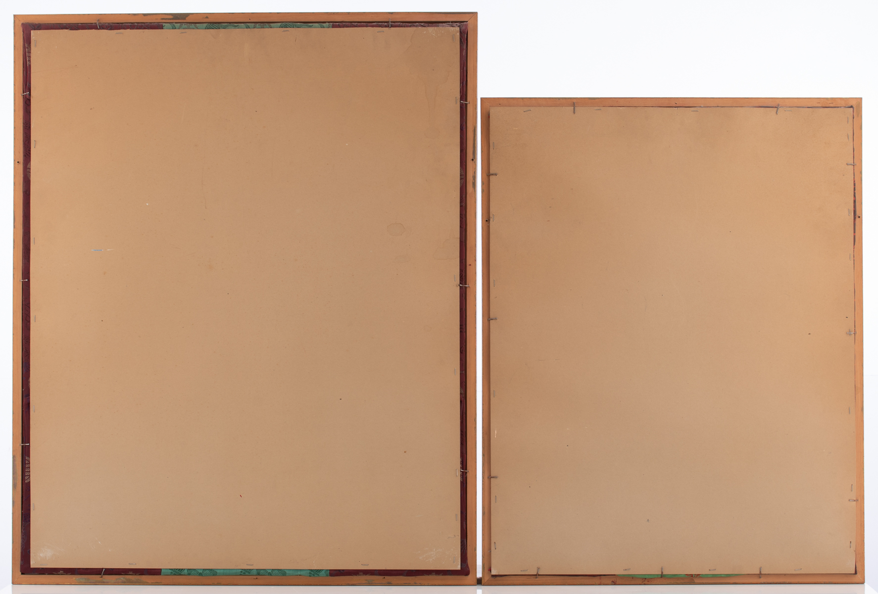 Two Tibetan thangkas, gouache on textile, 19th/20thC, framed, 44,5 x 62 - 60,5 x 78 cm - Image 3 of 3