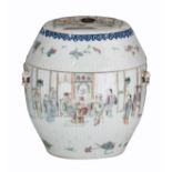 A Chinese famille rose covered jar, decorated with scenes from the literature, 19thC, H 20 cm