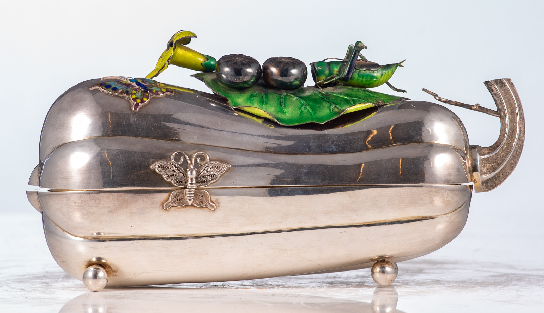 An Oriental silver pumpkin shaped box and cover, with enamelled alto relievo decoration depicting - Image 4 of 9