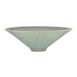 A Chinese longquan celadon stoneware bowl, Northern Song type, H 4,5 - ø 13,7 cm