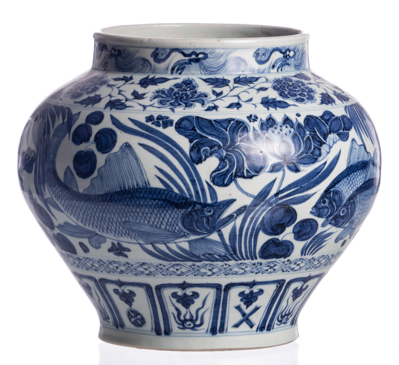 A Chinese blue and white jar, all over decorated with fish in a lotus pond, H 28 cm - Image 4 of 6