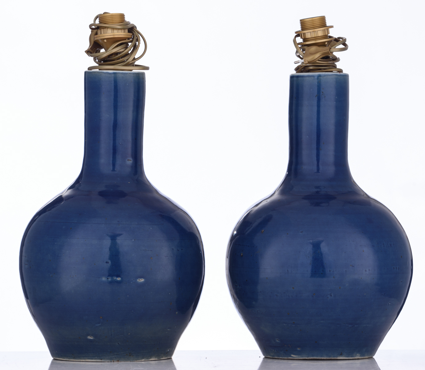 Two Chinese lavender blue glazed bottle vases, early 20thC, mounted as a lamp, H 41,5 cm - Image 2 of 7