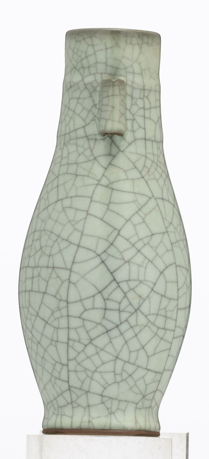 An Oriental celadon crackle-glazed pear-shaped vase, marked, H 22 cm - Image 4 of 7