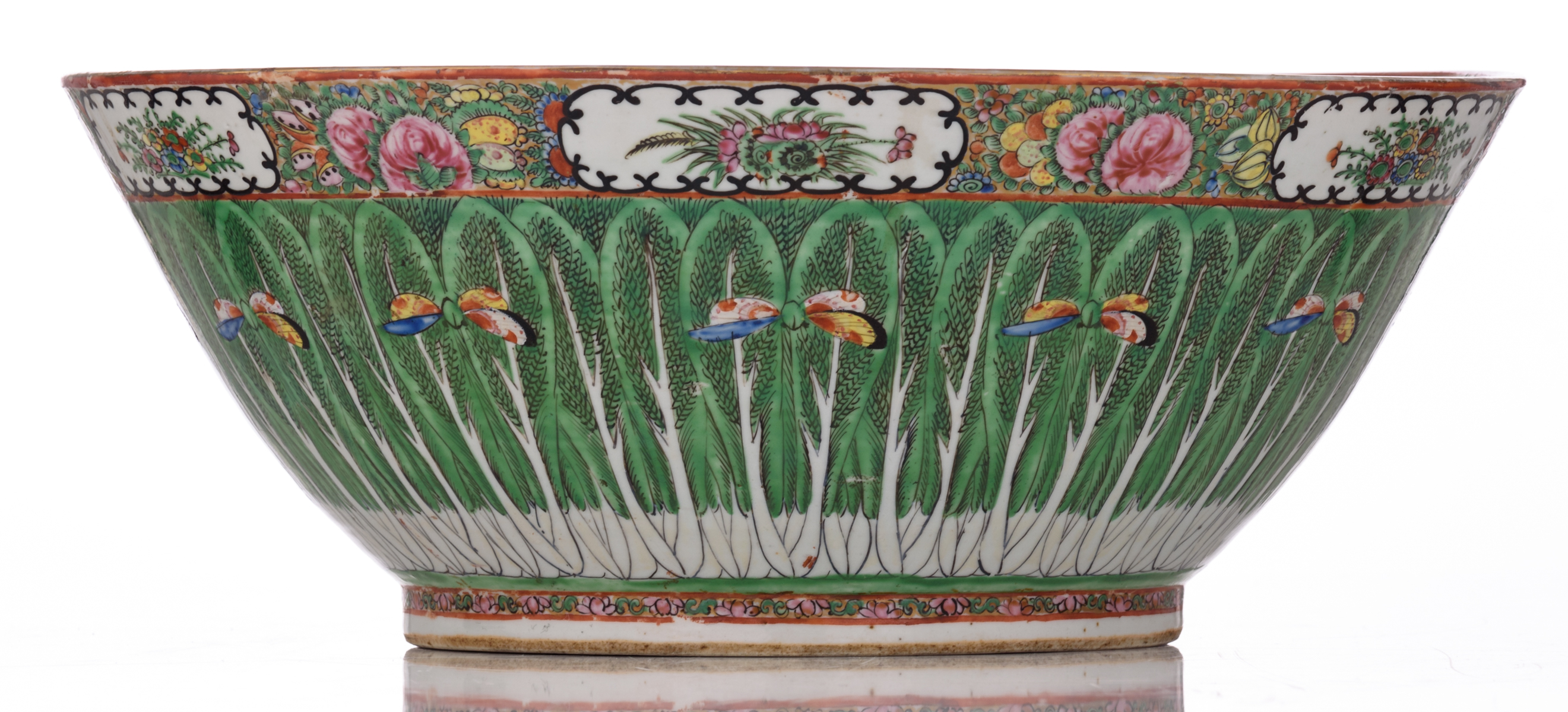 A Chinese Canton famille rose porcelain bowl, decorated with cabbage leaves and butterflies, - Image 2 of 7