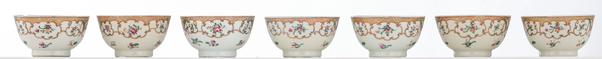 A collection of various 18thC Chinese famille rose export porcelain, consisting of two little - Image 17 of 23