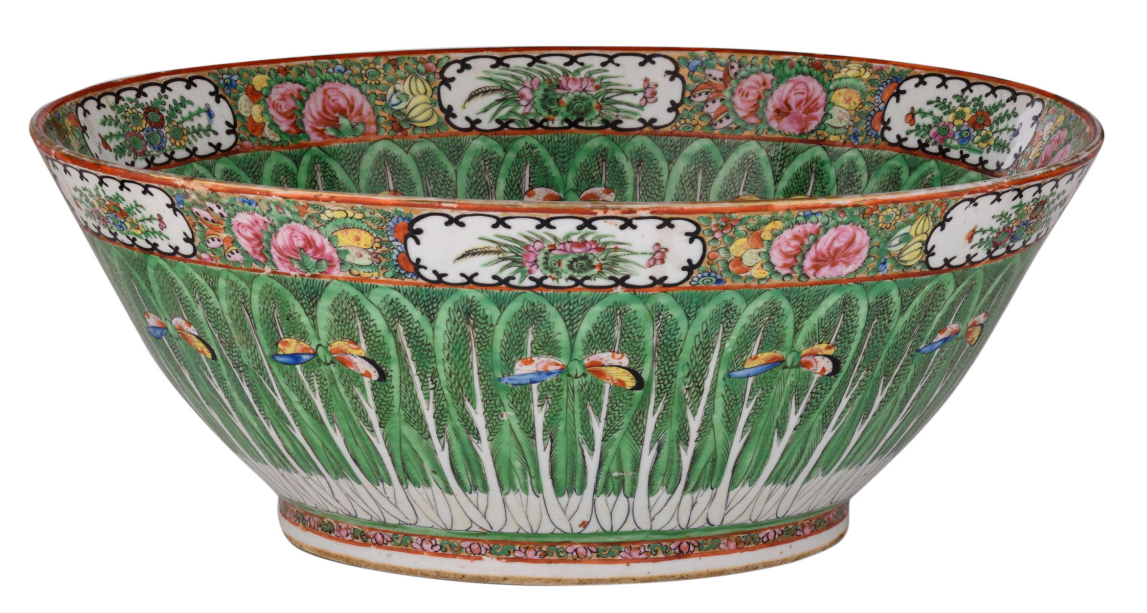 A Chinese Canton famille rose porcelain bowl, decorated with cabbage leaves and butterflies,
