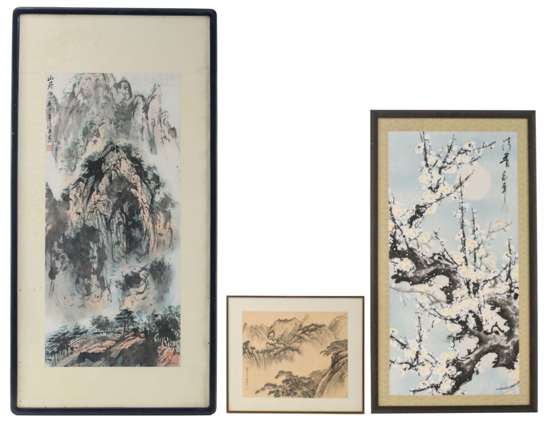 Two Chinese watercolours on paper, one watercolour depicting a mountainous landscape, 44 x 95,5 cm /