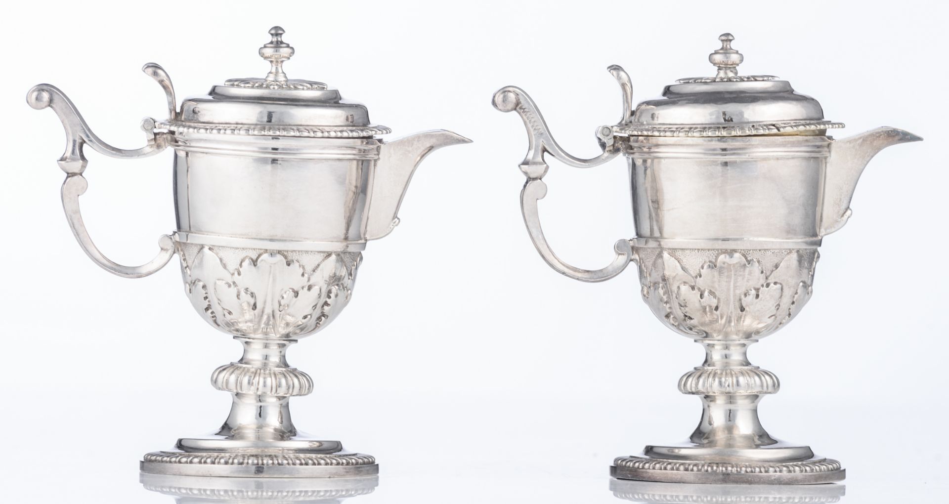 A pair of early 18thC silver ecclesiastical cruets, illegibly marked, with the owners' mark of the - Bild 4 aus 14