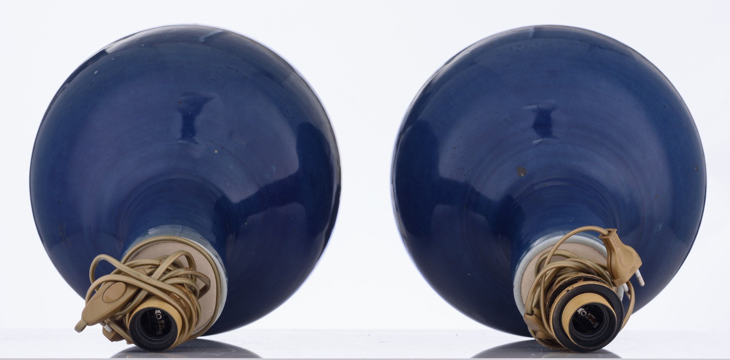 Two Chinese lavender blue glazed bottle vases, early 20thC, mounted as a lamp, H 41,5 cm - Image 6 of 7