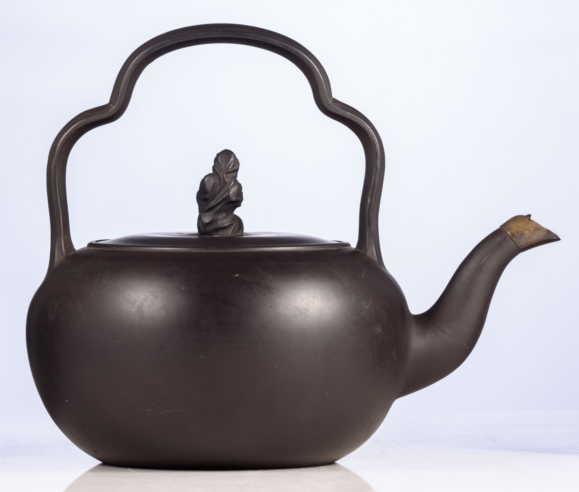 An English black basalt teakettle with a lobed bail handle, a Sybil knop and a silver cap on the - Image 4 of 8