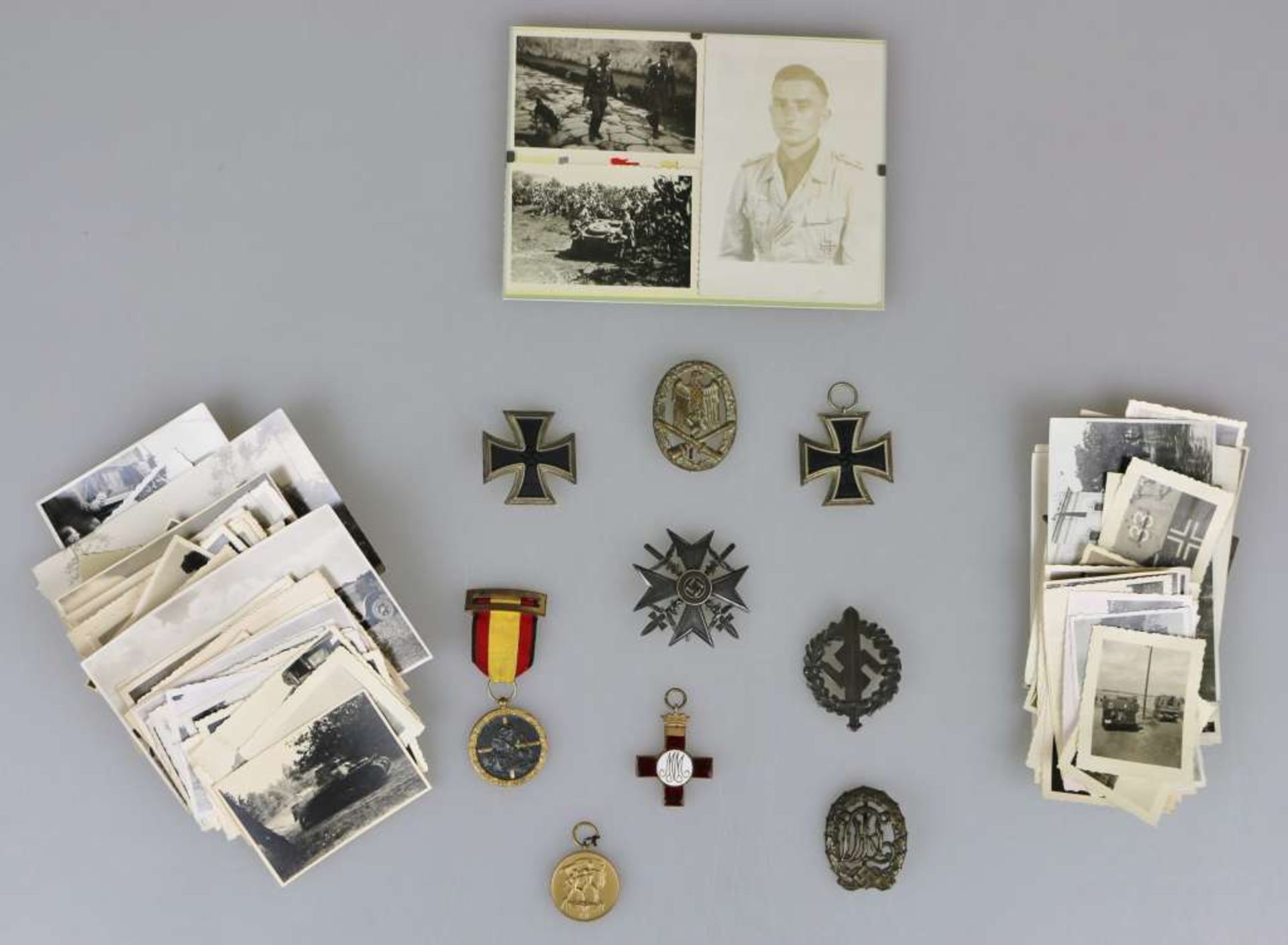 Ordens- und Foto Nachlass des Oberleutnant Fritz Haake beim Flak-Regiment Hermann Göring und der