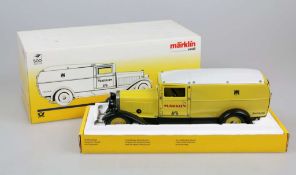Märklin Reichspostwagen Nr. 70-01 (1990) mit Uhrwerkantrieb und elektrischen Scheinwerfern,