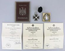 Ordens- und Urkundennachlass eines Maschinenobergefreiten der Kriegsmarine, bestehend aus, Urkunde
