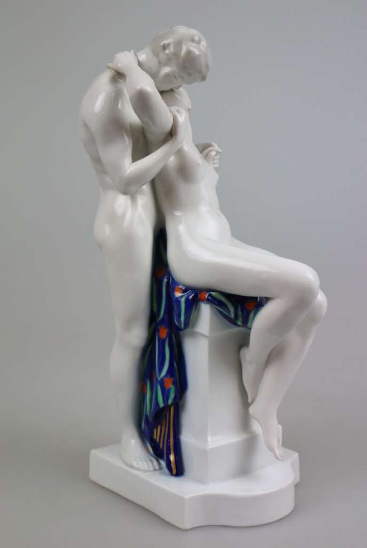 Rosenthal "Liebesfrühling", Richard Aigner (Entwurf) um 1913, sitzender weiblicher und stehender