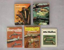 Konvolut Waffen, fünf Bücher: H. Peterson und R. Elman, Berühmte Handfeuerwaffen; Frederick