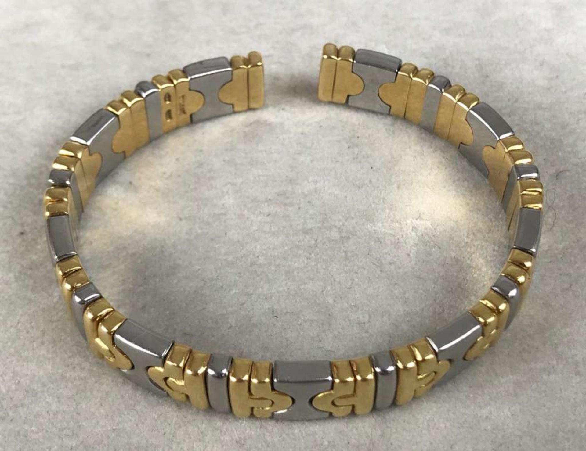 BULGARI Bicolor Armreif "Parentesi", 750er Gelbgold und Stahl, gestempelt: "Bulgari, 750 und - Bild 2 aus 2