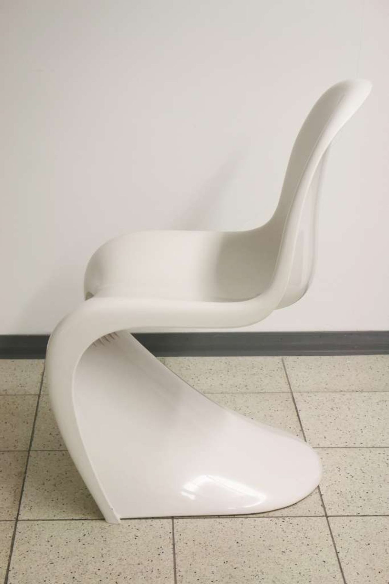 Panton Chair Classic, Paar Stühle an der Unterseite gemarkt. Herman Miller, Fehlbaum Production - Bild 3 aus 3