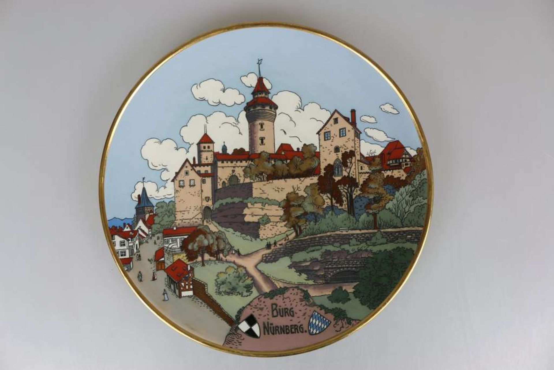 Großer Wandteller, Villeroy & Boch, um 1907, Keramikteller mit geritztem und polychrom glasiertem