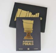 Eintracht Frankfurt, "Die Rückkehr des Pokals", hochwertige Sonderausgabe, schwarz mit goldenen