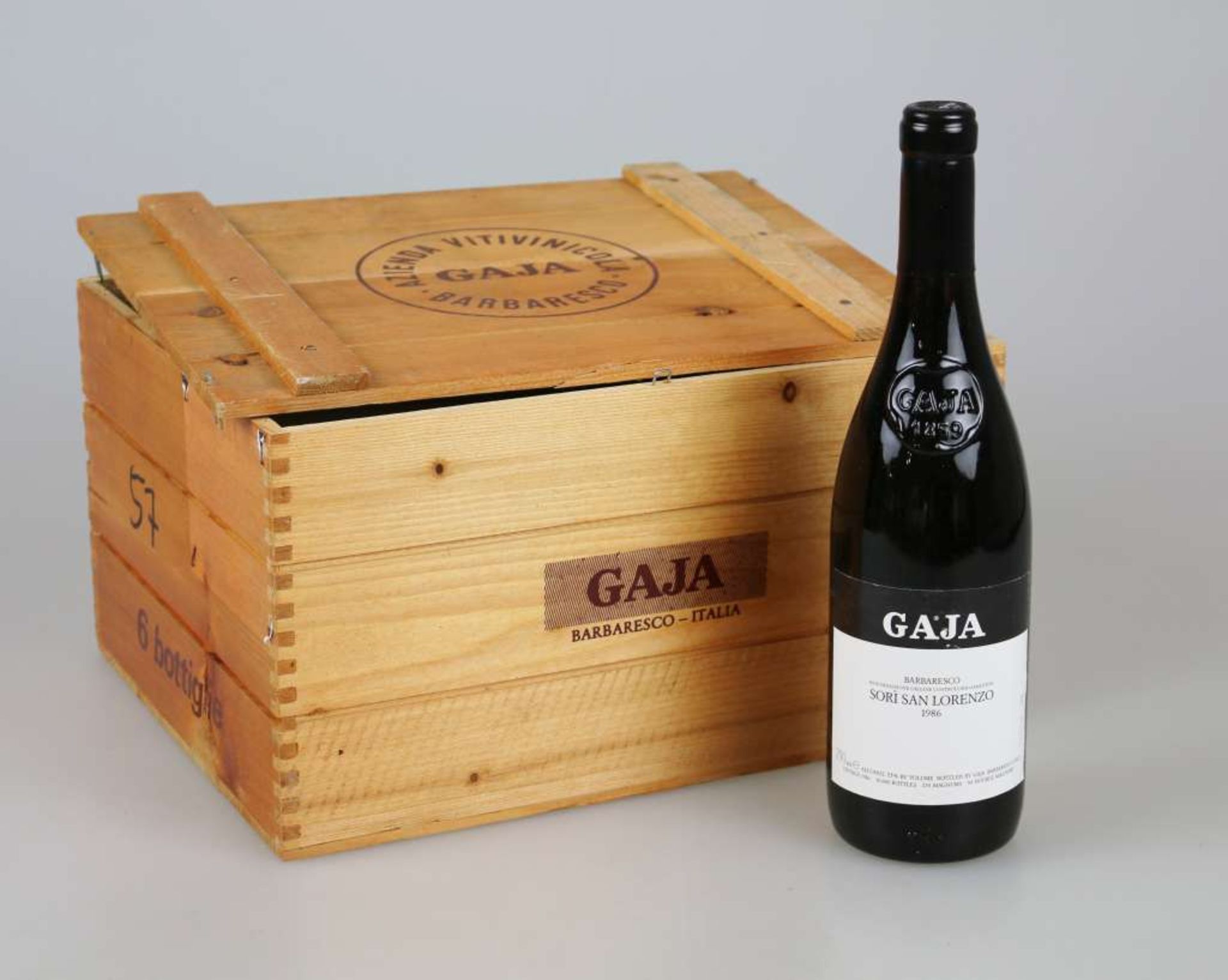 Rotwein, 6 Flaschen Barbaresco Sori San Lorenzo, Gaja, Langhe, 1986, 0,75 L. In Original-