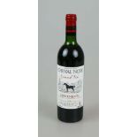 Rotwein, Flasche Cheval Noir, Saint-Emilion, 1982, 0,75 L. Der Wein stammt aus einer umfangreichen