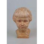 Fritz BEST (1894-1980), Büste eines jungen Mädchens, Terracotta, verso Ritzsignatur F. Best. H.: