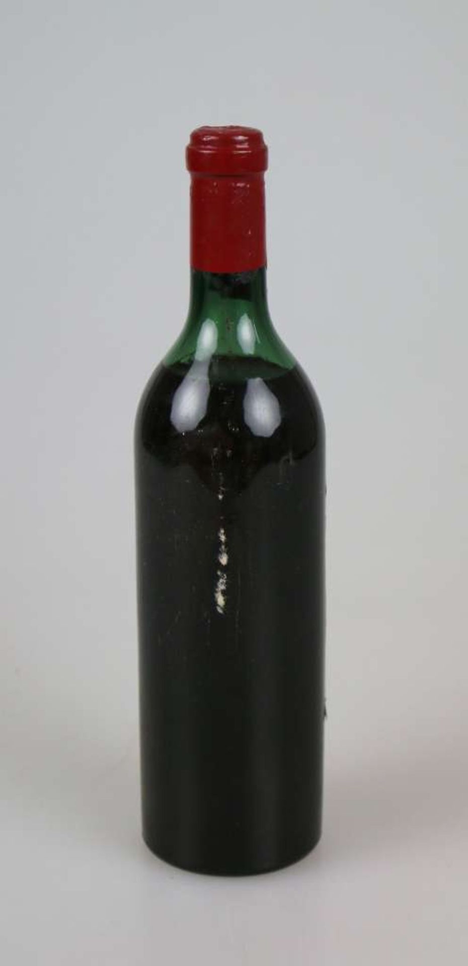 Rotwein, Flasche Villa Antinori, 1955, 0,72 L. Etikett leicht beschädigt u. beschmutzt. Der Wein - Bild 3 aus 3