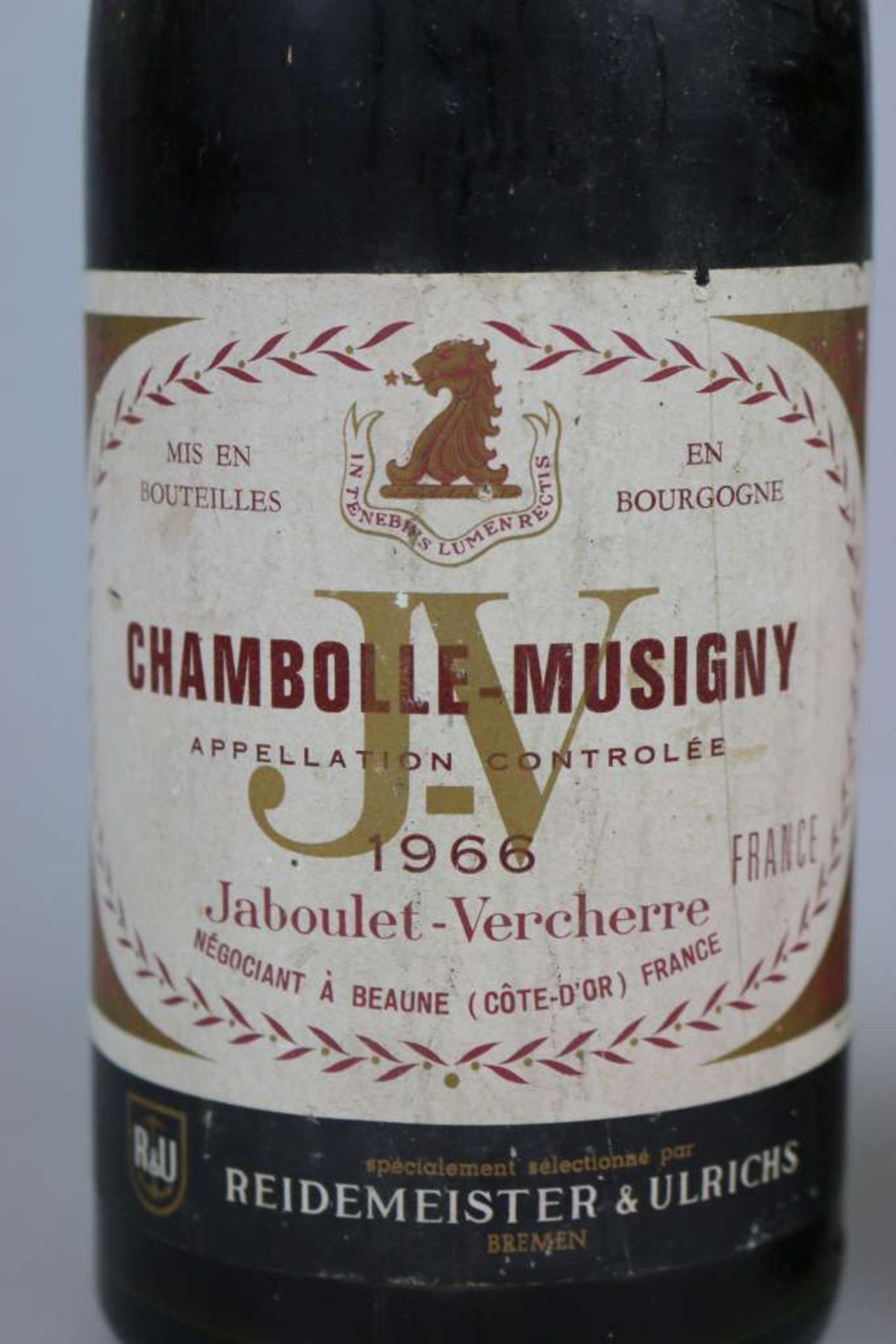 Rotwein, Flasche Pommard, Cote Beaune, 1970 top shoulder und 1 Flasche Chambolle-Musigny 1966 - Bild 2 aus 3