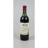 Rotwein, Flasche Villa Antinori, 1955, 0,72 L. Etikett leicht beschädigt u. beschmutzt. Der Wein