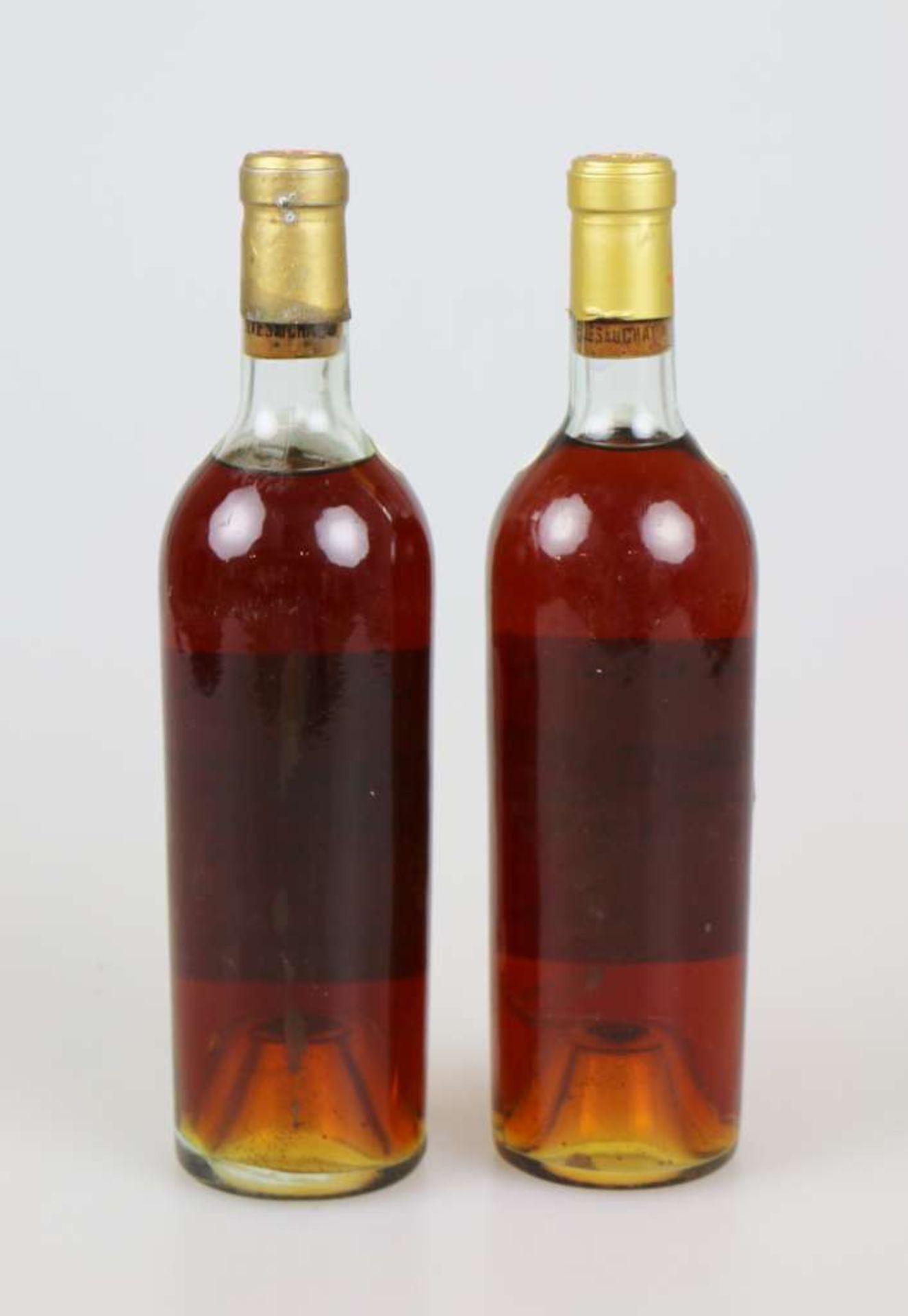 Süßwein, 2 Flaschen Château Caillou, 1943, 0,73 L. Top shoulder. Der Wein stammt aus einer - Bild 2 aus 4