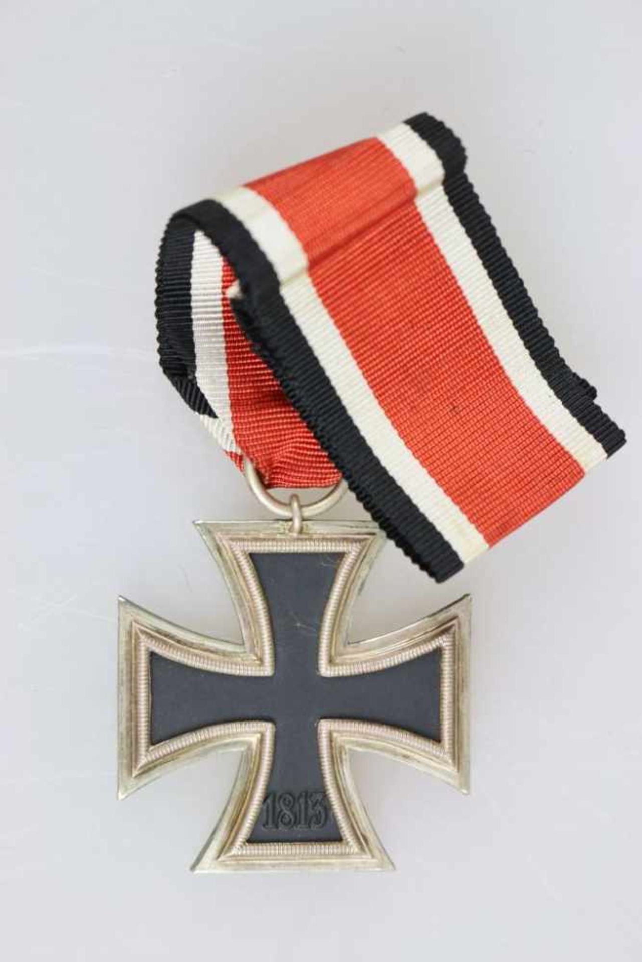 Eisernes Kreuz 1939 2. Klasse am Band, ohne Hersteller, Eisenkern, Zustand 2.- - -20.00 % buyer's - Bild 3 aus 3