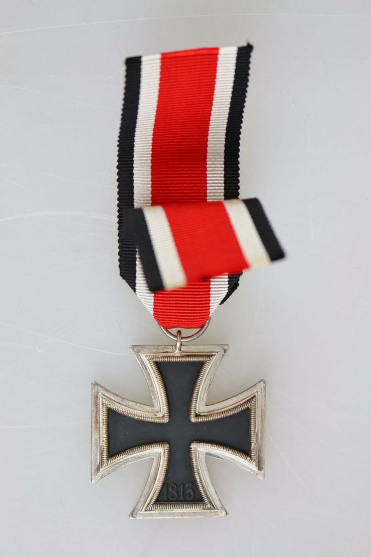 Eisernes Kreuz 1939 2. Klasse am Band, ohne Hersteller, Eisenkern, Zustand 2.- - -20.00 % buyer's - Bild 3 aus 3